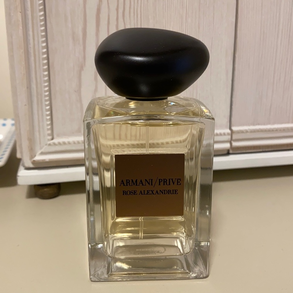 PRIVE Armani Rose Alexander
